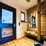 Holiday home Bergsonnhof Jerzens